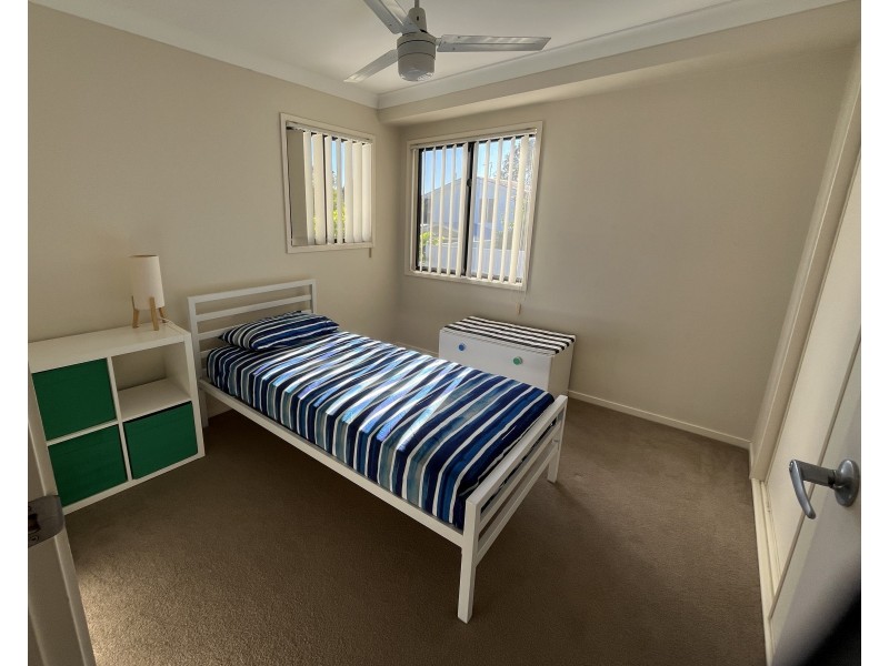 49 Gannon Avenue, Manly QLD 4179