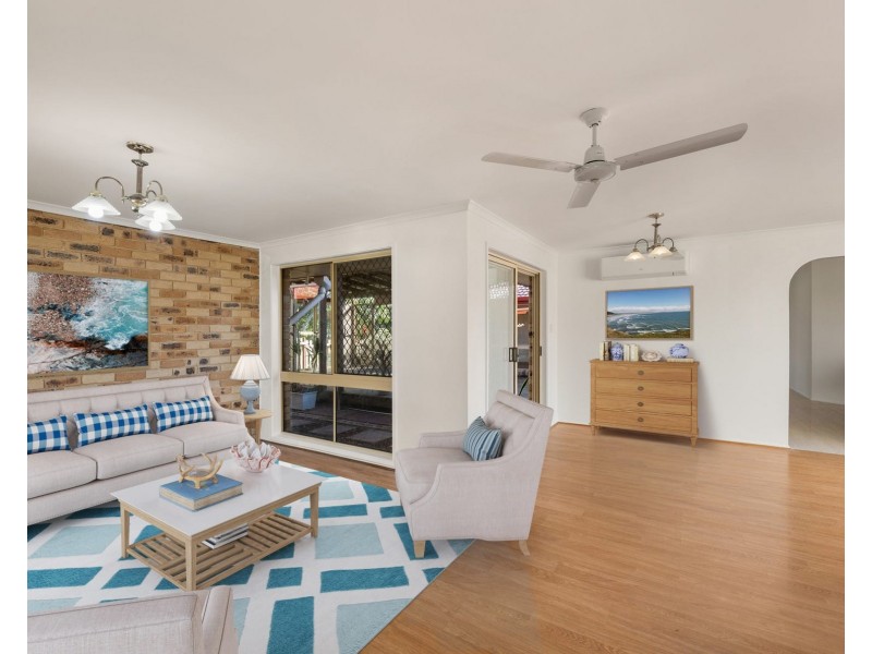 6 Wylah Court, Albany Creek QLD 4035