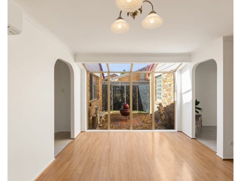 6 Wylah Court, Albany Creek QLD 4035