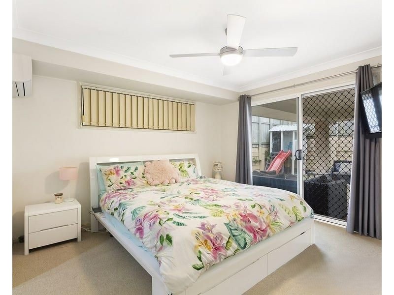 12 Daphne Place, Wakerley QLD 4154