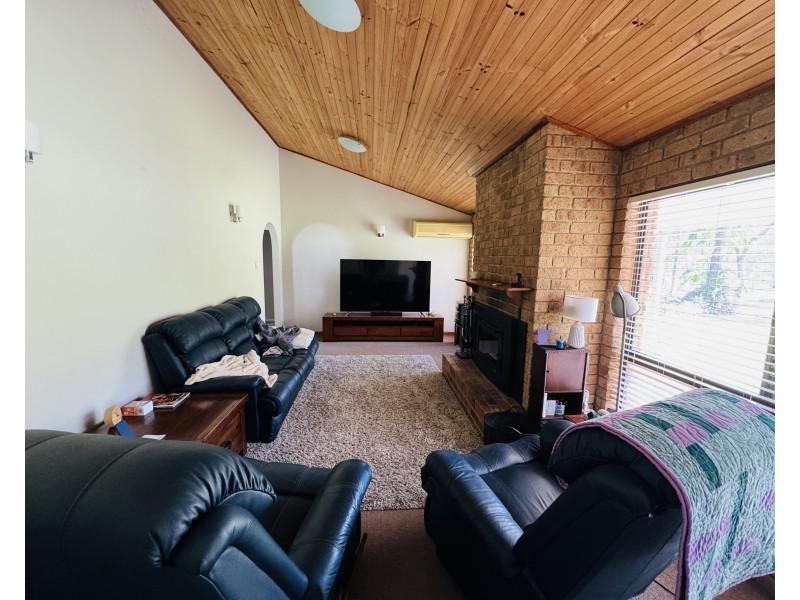 95-105 Rosina Road, North Maclean QLD 4280