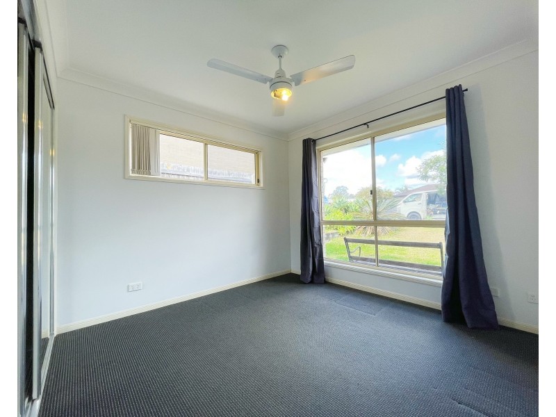 10 Debbie Way, Nerang QLD 4211