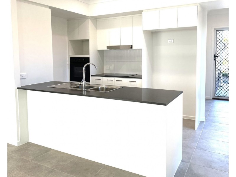 9/14 Kerr Road West, Kallangur QLD 4503