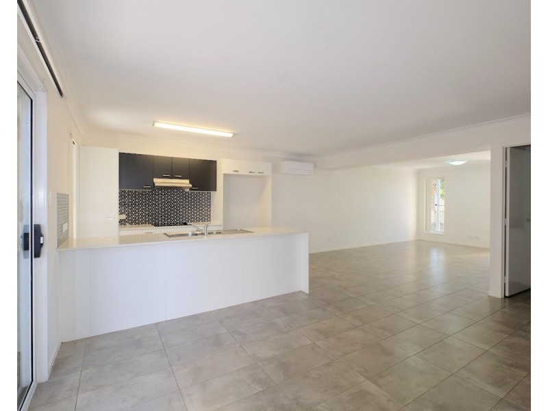 A/86 JUTLAND STREET, Oxley QLD 4075