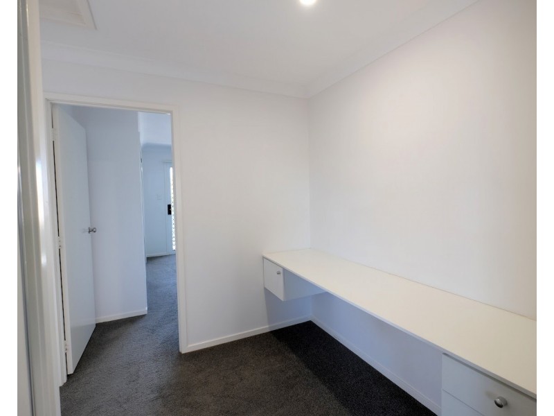 A/86 JUTLAND STREET, Oxley QLD 4075