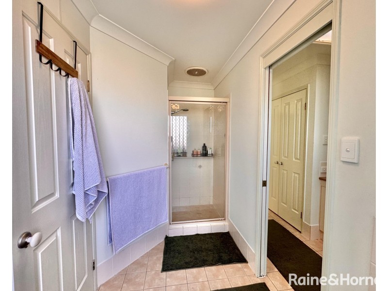 36 Murray St., Taringa QLD 4068