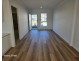 1/8 Taylor Place, Mackenzie QLD 4156