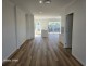 1/8 Taylor Place, Mackenzie QLD 4156