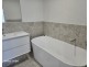 1/8 Taylor Place, Mackenzie QLD 4156