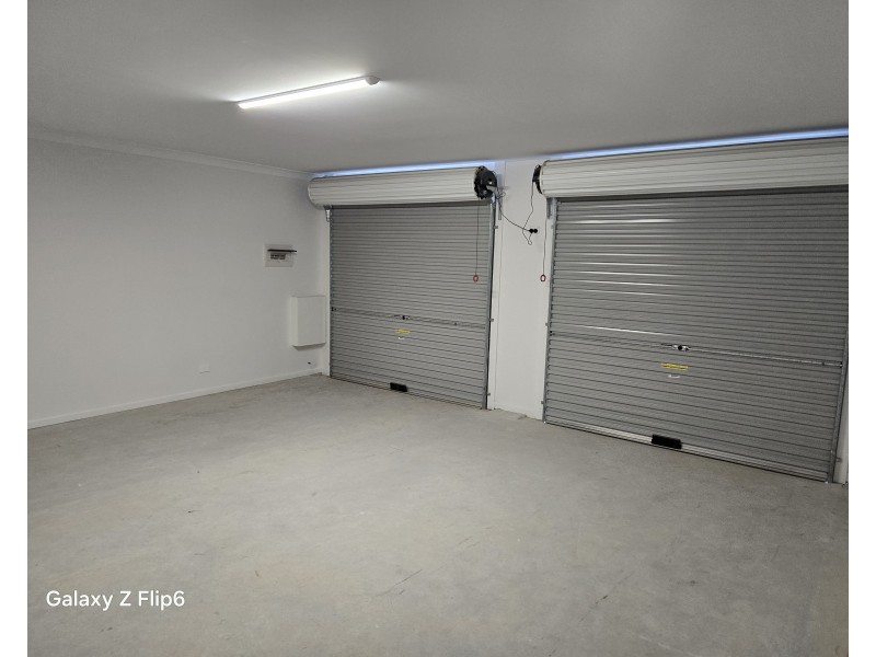 1/8 Taylor Place, Mackenzie QLD 4156