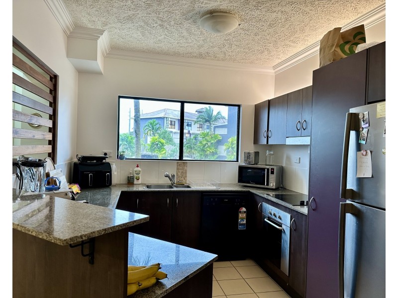 B2/2-8 Rigg Street, Woree QLD 4868