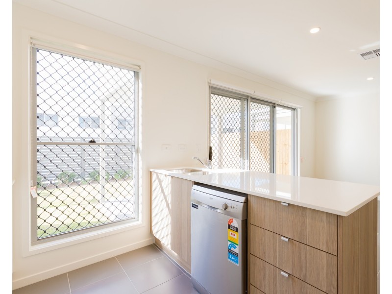 28/15 Mayfair Street, Doolandella QLD 4077