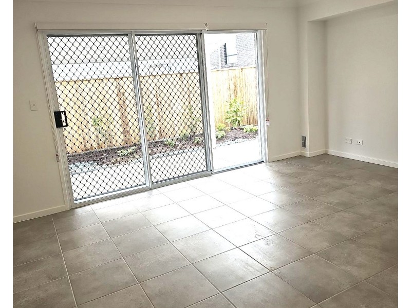29/14 Kerr Road West, Kallangur QLD 4503