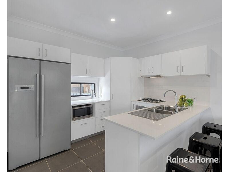 24/121 Bunya Road, Everton Hills QLD 4053