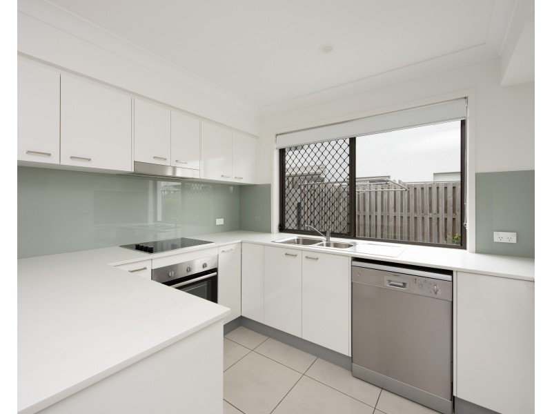 62/60 Grahams Road, Strathpine QLD 4500