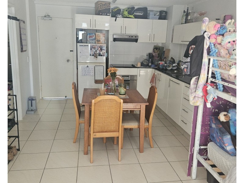 404/2 Barney Street, Southport QLD 4215