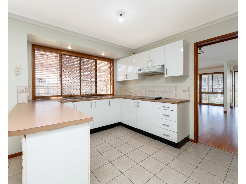 24 Pine Street, Runcorn QLD 4113