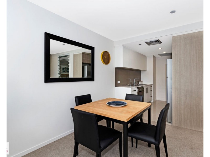 26/21 Manning Street, Milton QLD 4064