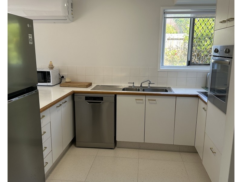 4/11 William Street, Shelly Beach QLD 4551