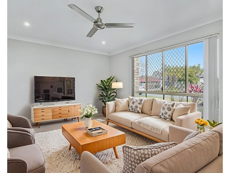 14 Adrian Street, Caboolture QLD 4510