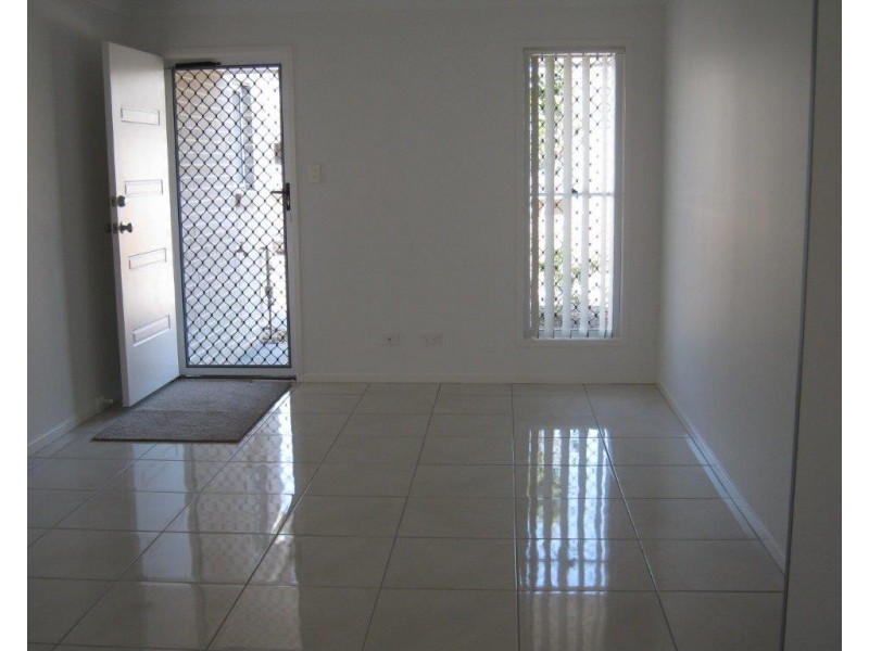 1/1 Santa Ana Lane, Griffin QLD 4503