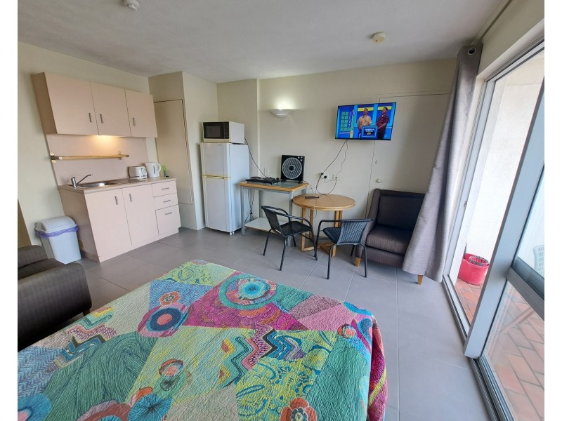 712/2 Barney Street, Southport QLD 4215