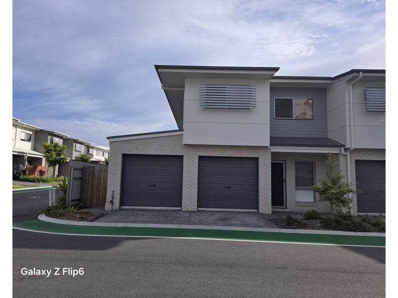 64/14 Cavill Place, Runcorn QLD 4113