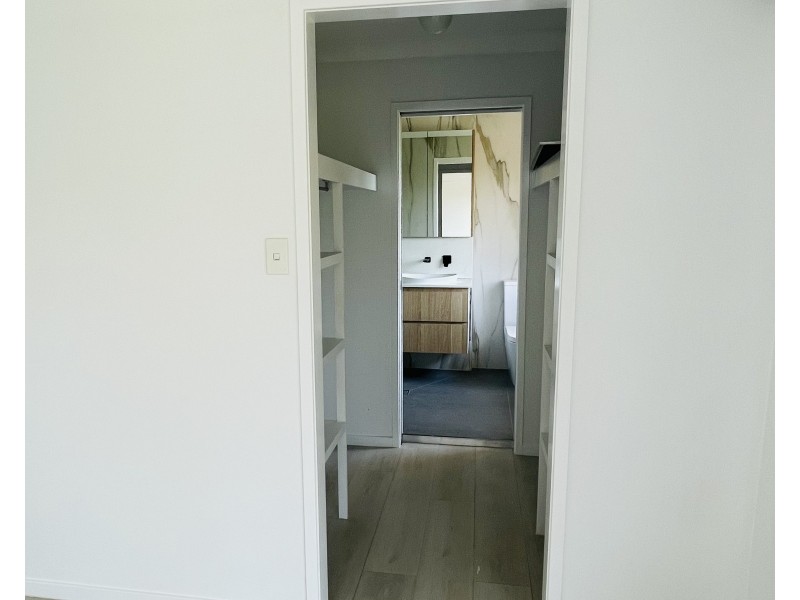 41/2 – 8 Meadowbrook Drive, Meadowbrook QLD 4131