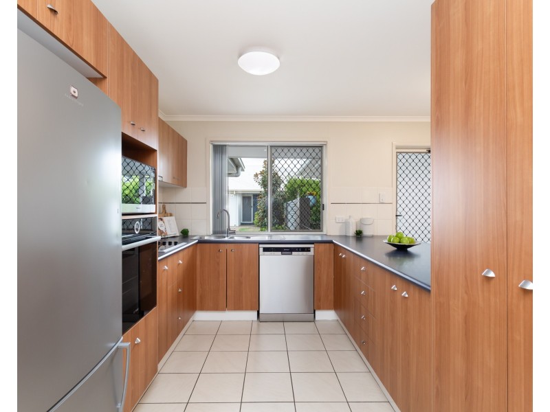 61/21 Tripcony Place, Wakerley QLD 4154