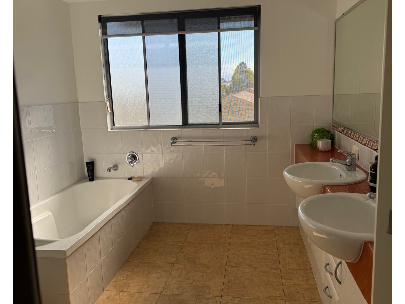 5/109 Landsborough Ave, Scarborough QLD 4020