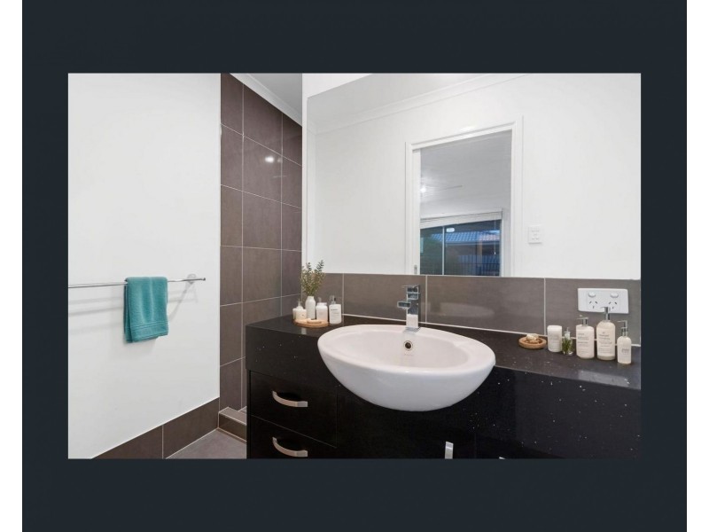 4 Bandt Close, Burpengary QLD 4505