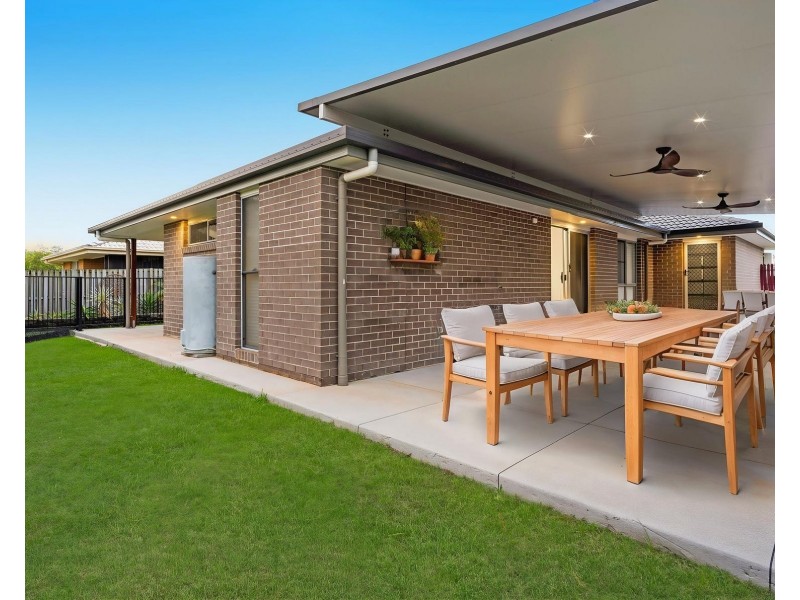4 Bandt Close, Burpengary QLD 4505