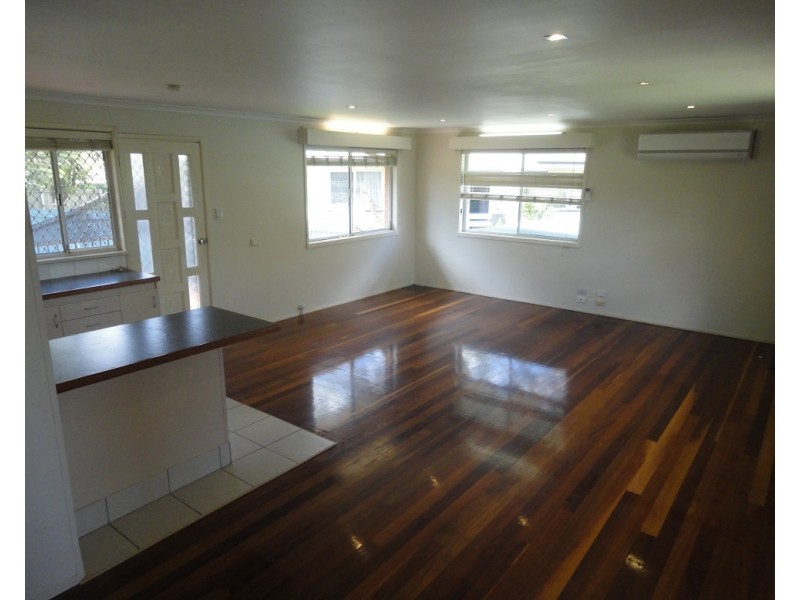 12 Rose Street, Daisy Hill QLD 4127