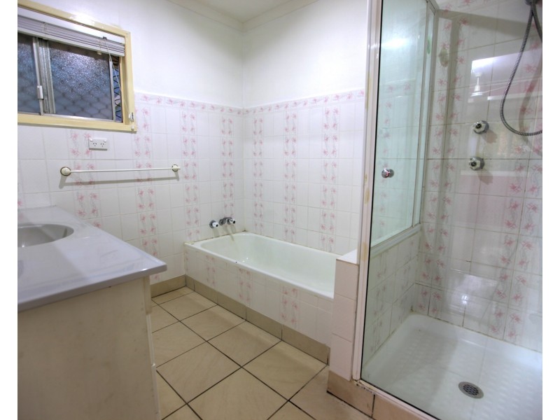 12 Rose Street, Daisy Hill QLD 4127