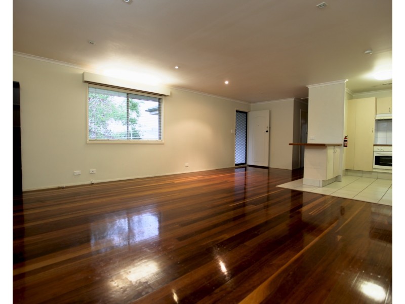 12 Rose Street, Daisy Hill QLD 4127