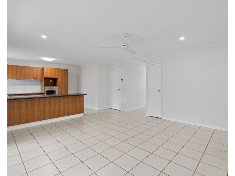 63/21 Tripcony Place, Wakerley QLD 4154