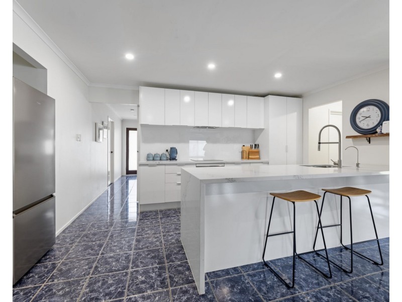 5 Kerswell St, Caboolture QLD 4510