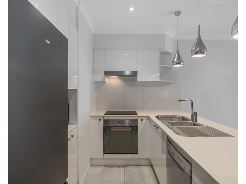 14/15 Sambar Close, Chermside West QLD 4032
