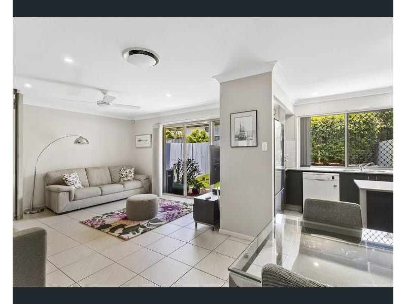 61/10 Tripcony Place, Wakerley QLD 4154