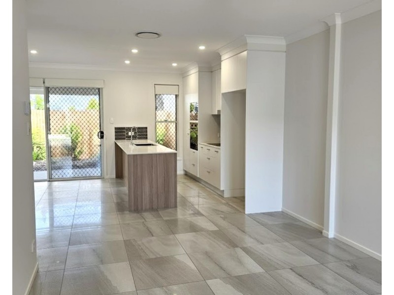 40/83 Cribb Avenue, Mitchelton QLD 4053
