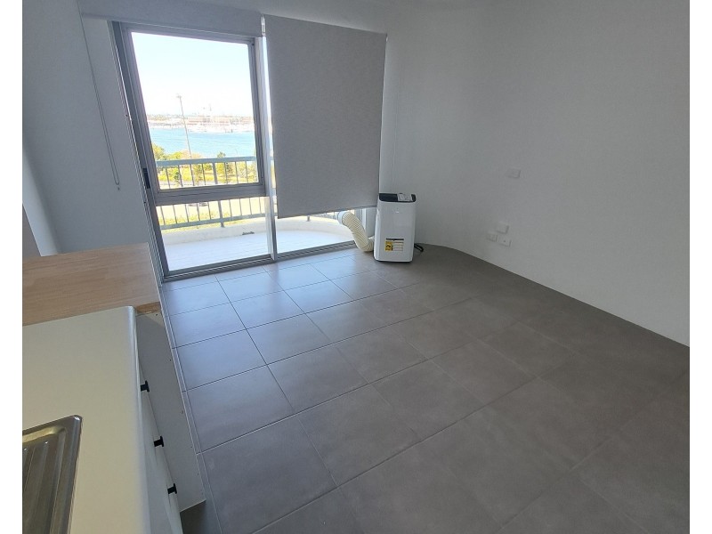 716/2 Barney Street, Southport QLD 4215