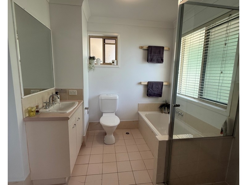 84/757 ASHMORE ROAD, Molendinar QLD 4214