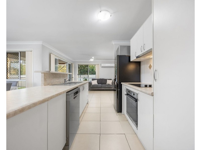 9 Woodstock Street, Morayfield QLD 4506