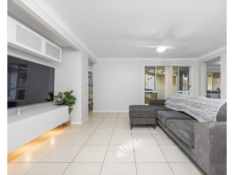 9 Woodstock Street, Morayfield QLD 4506