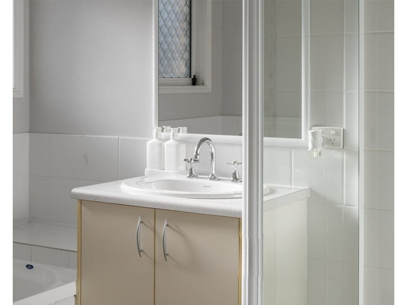 9 Woodstock Street, Morayfield QLD 4506