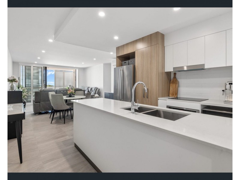 1205/90 Berrima Street, Wynnum QLD 4178