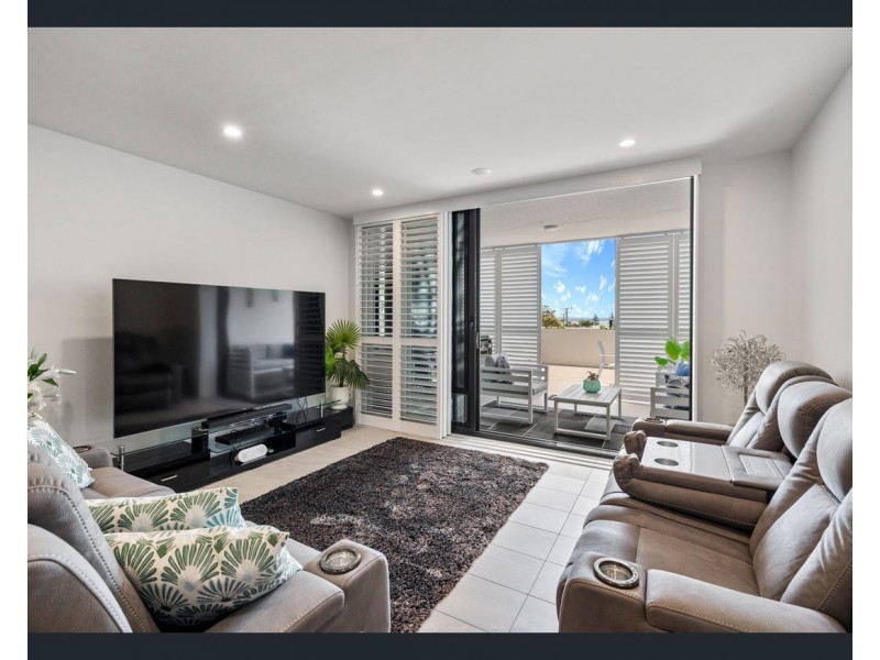 1205/90 Berrima Street, Wynnum QLD 4178