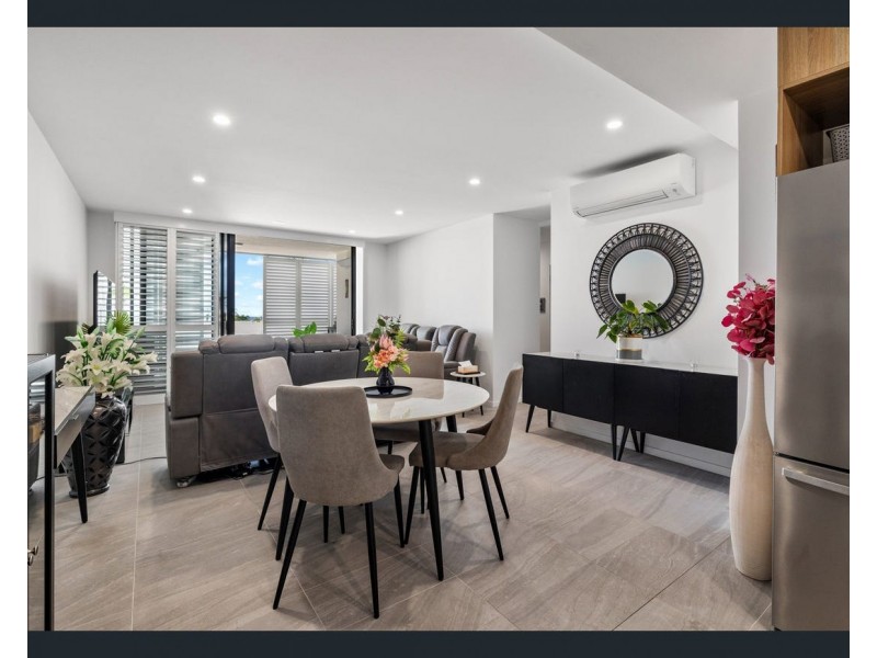 1205/90 Berrima Street, Wynnum QLD 4178