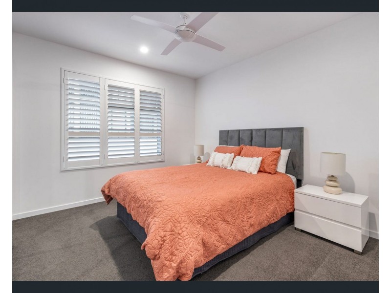 1205/90 Berrima Street, Wynnum QLD 4178