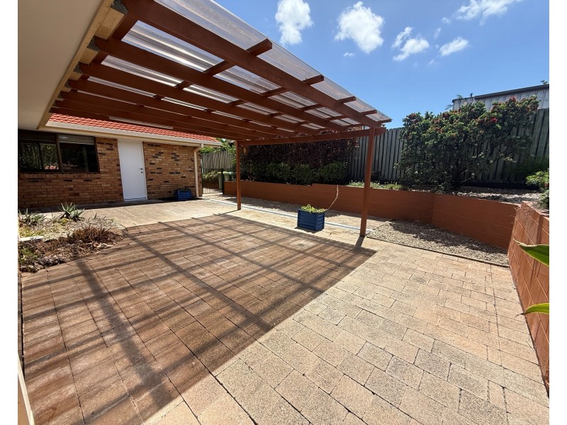 12 San Mateo Boulevard, Ashmore QLD 4214